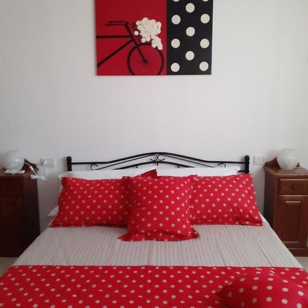 B&B Marzo '51 Villasimius Εξωτερικό φωτογραφία