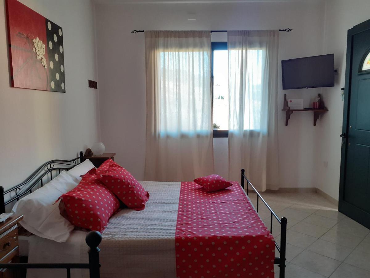 B&B Marzo '51 Villasimius Εξωτερικό φωτογραφία