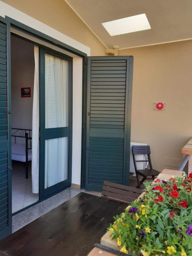 B&B Marzo '51 Villasimius Εξωτερικό φωτογραφία